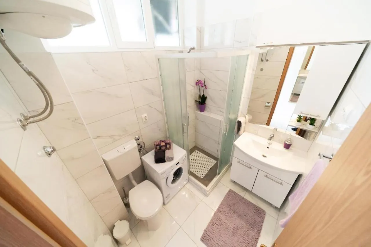 Tnt Apartment Задар