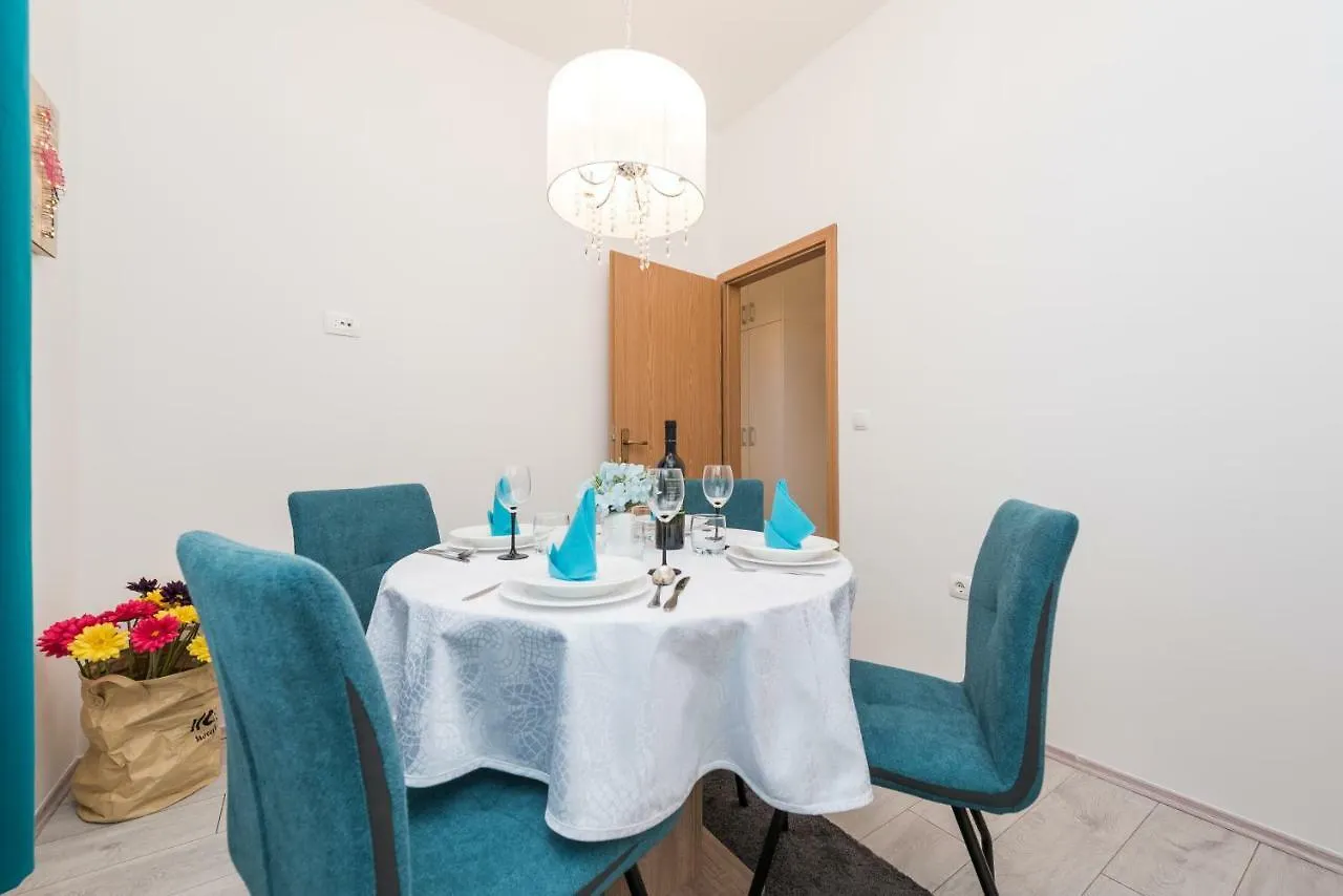 Tnt Apartment Задар